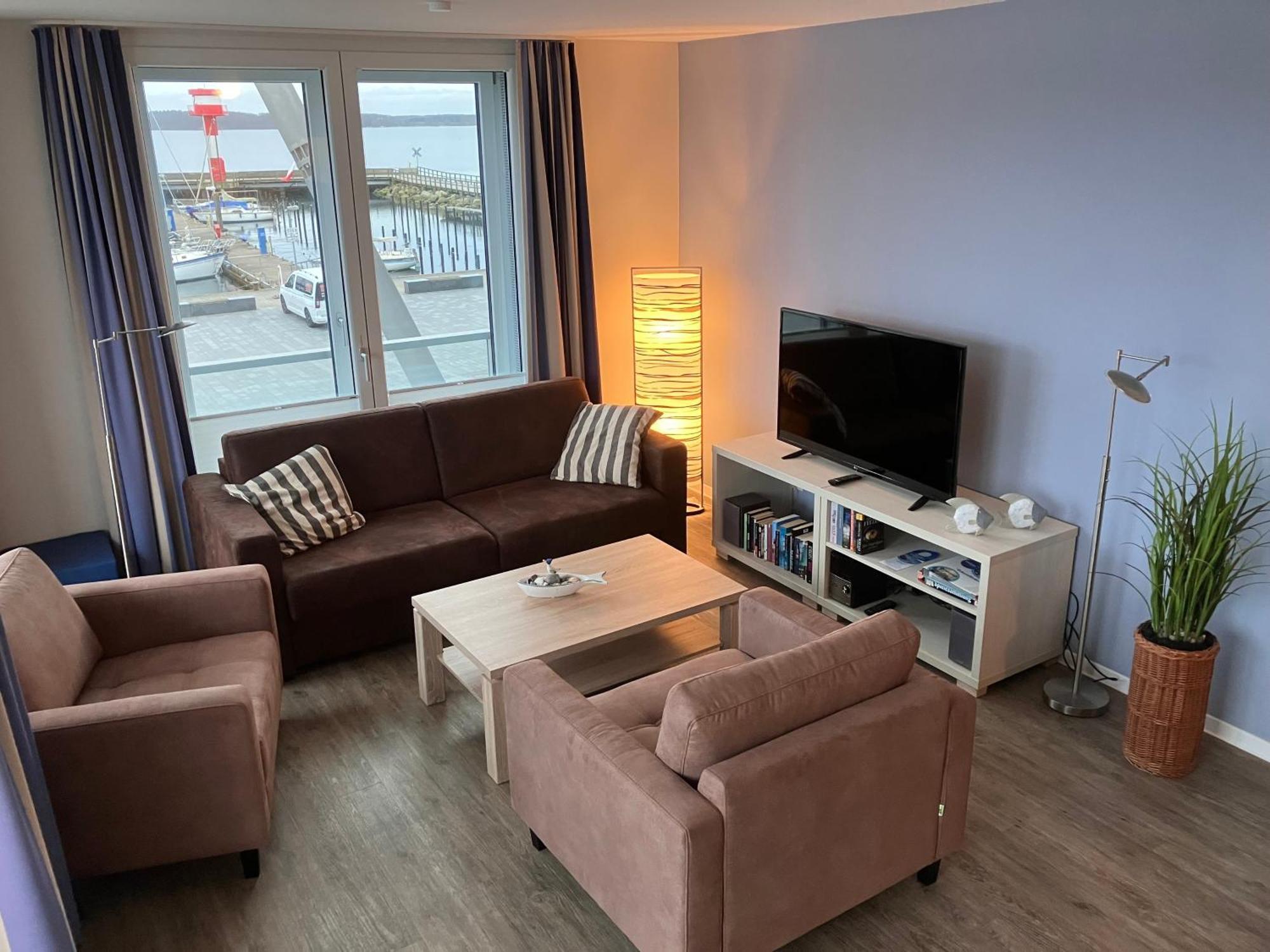 Apartment 10 - "Borbyblick" - Blickrichtung Hafen Und Offene See Eckernförde エクステリア 写真